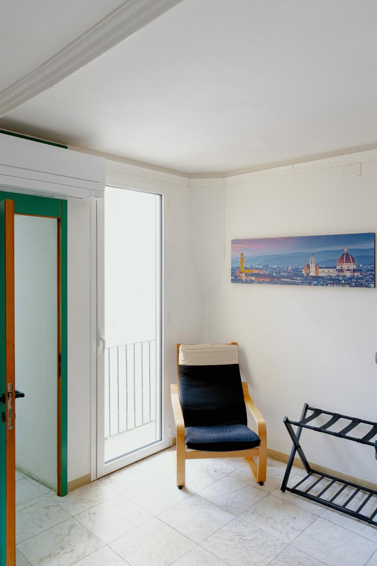 11 Duomo - Monolocale Caratteristico Apartment Флоренция Екстериор снимка